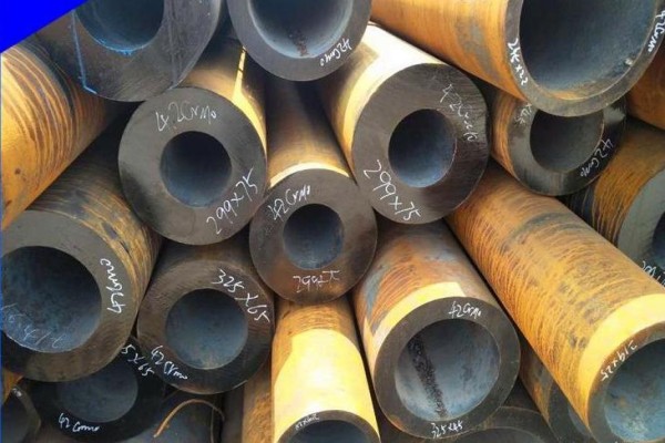 河南河南河南42CrMo无缝钢管 汽车工程机械配件合金无缝管 河南河南河南42CrMo无缝钢管 汽车工程机械配件合金无缝管